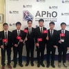 Các thành viên của đội tuyển Oympic Vật lý Châu Á Việt Nam năm 2017. (Ảnh: Bộ GD&ĐT)