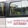 Xe đưa đón học sinh của Trường Phổ thông liên cấp Gateway. (Ảnh: Minh Sơn/Vietnam+)