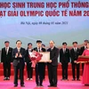 Ngày 8/1/2021, Bùi Hồng Đức vinh dự được Thủ tướng Nguyễn Xuân Phúc trao Huân chương Lao động hạng Nhất. (Ảnh: Thanh Tùng/TTXVN)