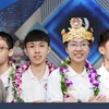 Bốn nhà vô địch các cuộc thi quý cùng hội tụ trong vòng chung kết năm cuộc thi Đường lên đỉnh Olympia năm 2021. (Ảnh: CTV/Vietnam+)