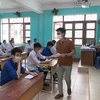 Thí sinh làm thủ tục dự thi đợt 2 tại Hội đồng thi tỉnh Bắc Giang. (Ảnh: Sở GĐ&ĐT Bắc Giang)