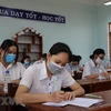 Thí sinh dự thi đợt 2 Kỳ thi tốt nghiệp trung học phổ thông tại Bình Định. (Ảnh: Tường Quân/TTXVN)