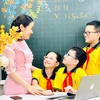 Cô Mai Trang và các em học sinh. (Ảnh: NVCC)