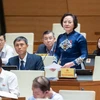 Bộ trưởng Bộ Nội vụ Phạm Thị Thanh Trà trả lời chất vấn. (Ảnh: CTV/Vietnam+)