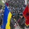 Lính Ukraine và “tự vệ Crimea” dàn hòa sau vụ nổ súng