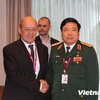Bộ trưởng Quốc phòng Phùng Quang Thanh gặp đối tác Mỹ, Pháp và Anh