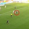 [Video] Bàn thắng từ cự li 83m giúp Padeborn vượt mặt Bayern