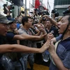 Sinh viên Hong Kong tố cảnh sát cho xã hội đen đánh người biểu tình