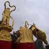 Siêu bão Soudelor quật đổ tượng Phật Bà Quan Âm ở Đài Loan
