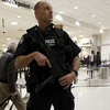 Sơ tán khẩn tại sân bay Atlanta vì nghi có bom, có tiếng súng nổ