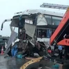 Video xe khách đâm xe cứu hỏa trên cao tốc khiến 1 chiến sĩ tử vong