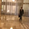 Video Tổng thống Syria Assad ung dung đi làm sau vụ không kích