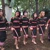 Lễ bỏ mả (Pơ thi) là lễ hội lớn của người Gia Rai. Sau nghi lễ, cả buôn làng sẽ cùng nhảy múa thâu đêm. (Ảnh: Minh Thu/Vietnam+)