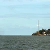 Điện lưới quốc gia tại xã đảo Hòn Tre, huyện Kiên Hải (Kiên Giang). (Ảnh: Lê Huy Hải/TTXVN)