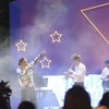 Các nghệ sỹ biểu diễn tại sân khấu chính. (Ảnh: PV/Vietnam+)