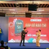 Chương trình gala có sự tham gia biểu diễn của ca sỹ Minh Quân và Thu Thủy. (Ảnh: PV/Vietnam+)