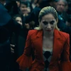 Gã hề 'Joker' sánh đôi 'nàng thơ điên' Lady Gaga trong tập phim mới