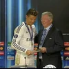 Cristiano Ronaldo dâng tặng danh hiệu cho thầy Ferguson