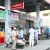 Liên bộ yêu cầu doanh nghiệp giữ nguyên giá xăng và dầu diesel 