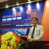 Tiến sỹ Trần Đình Thiên đang chia sẻ ý kiến tại Diễn đàn năng lượng Việt Nam 2016. (Ảnh: Đức Duy/Vietnam+)