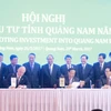 Thủ tướng Nguyễn Xuân Phúc cùng lãnh đạo các Bộ, ngành chứng kiến Lễ ký kết thỏa thuận hợp tác, đầu tư giữa PVN, Tập đoàn Exxon Mobil. (Ảnh: PVN)