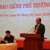 Bộ trưởng Chủ nhiệm Văn phòng Chính phủ Mai Tiến Dũng chủ trì phiên họp báo. (Ảnh: Đức Duy/Vietnam+)