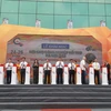 Hội chợ Công nghiệp hỗ trợ thành phố Hà Nội thu hút sự tham gia của hơn 250 gian hàng của các doanh nghiệp công nghiệp hỗ trợ trong nước và quốc tế. (Ảnh: PV/Vietnam+)