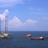 Hoạt động Dầu khí trên biển ngoài vấn đề kinh tế, còn gắn với an ninh, quốc phòng. (Ảnh: PV/Vietnam+)