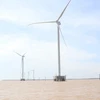 Các dự án điện gió ở vùng biển tỉnh Bến Tre. (Ảnh: Công Trí/TTXVN)