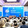 Bộ trưởng Bộ Công Thương Nguyễn Hồng Diên phát biểu tại Hội nghị Tổng kết 10 năm thực hiện Nghị định 45 về Khuyến công. (Ảnh: Đức Duy/Vietnam+)