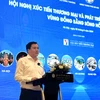 Thứ trưởng Nguyễn Sinh Nhật Tân phát biểu tại hội nghị xúc tiến thương mại và phát triển xuất khẩu vùng Đồng bằng sông Hồng. (Ảnh: Đức Duy/Vietnam+)