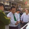 3 kiều nữ "hỗn chiến" với tài xế taxi ngay giữa trung tâm Hà Nội