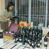 Tạm giữ 790 thùng rượu sản xuất không phép tại Hà Nội