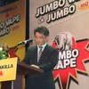 Ông Toshiaki Muramoto giới thiệu thương hiệu JUMBO VAPE. (Ảnh: Hà Huy Hiệp/Vietnam+)