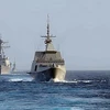 Tàu Singapore và Mỹ trong một cuộc tập trận năm 2011. (Nguồn: US Navy)