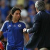 Eva Carneiro và Jose Mourinho. (Nguồn: theguardian.com)