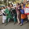 Những người phụ nữ này biểu tình phản đối nạn hiếp dâm tại Ấn Độ vào năm 2012. (Nguồn: Reuters)