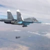 Máy bay chiến đấu Su-34 của Nga thả bom oanh tạc các mục tiêu IS tại Syria. (Nguồn: Reuters/TTXVN)