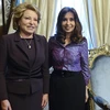 Tổng thống Argentina Cristina Fernández (phải) đã tiếp Chủ tịch Thượng viện Nga Valentina Matvienko. (Nguồn: static.grupo23.com)