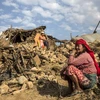 Người dân bị mất nhà cửa sau trận động đất ở Kathmandu, Nepal ngày 27/4. (Nguồn: AFP/TTXVN)