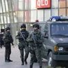 Cảnh sát tuần tra tại khu mua sắm Tam Lý Đồn. (Nguồn: Reuters) 
