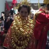 Choáng với trang sức bằng vàng của cô dâu Trung Quốc