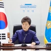 Tổng thống Hàn Quốc Park Geun-Hye trong một cuộc họp khẩn của Hội đồng an ninh quốc gia ở thủ đô Seoul ngày 7/2 về vụ phóng tên lửa của Triều Tiên. (Nguồn: AFP/TTXVN)
