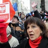 Người biểu tình ở Warsaw hôm 12/3. (Nguồn: AP)