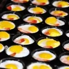 Món ăn độc đáo này được làm từ trứng và tôm. (Nguồn: sznews.com)