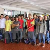 Các ngư dân Việt Nam tại sân bay quốc tế Soekarno Hatta, Jakarta trước khi về nước hồi tháng 7/2016. (Ảnh : Đỗ Quyên/TTXVN)