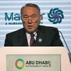 Tổng thống Nursultan Nazarbayev phát biểu tại hội nghị ở Abu Dhabi, ngày 16/1. (Nguồn: AFP/TTXVN)