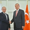 Tổng thống Thổ Nhĩ Kỳ Tayyip Erdogan (phải) và Tổng thống Nga Vladimir Putin. (Nguồn: AFP)