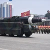 Một loại tên lửa được Triều Tiên trưng bày tại lễ diễu binh kỷ niệm 105 năm ngày sinh cố Chủ tịch Kim Nhật Thành ở Bình Nhưỡng ngày 15/4. (Nguồn: THX/TTXVN)
