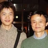 Jack Ma và con trai. (Nguồn: ntdtv.com)